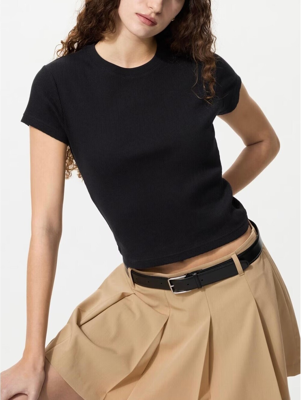 Uniqlo Ribbed Mini T-Shirt NWT Black Small